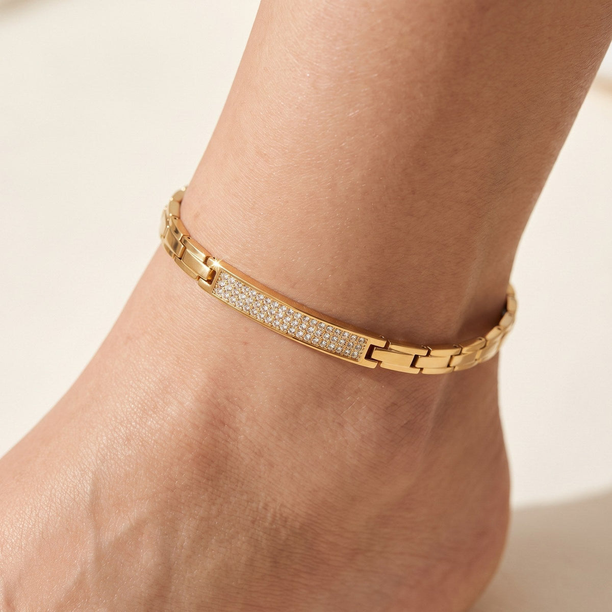 Magneva Anklet – Daily ease, natural balance